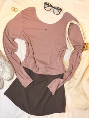 Nike Mauve Pink Cropped Long Sleeve Top Soft Ribbed Athleisure
